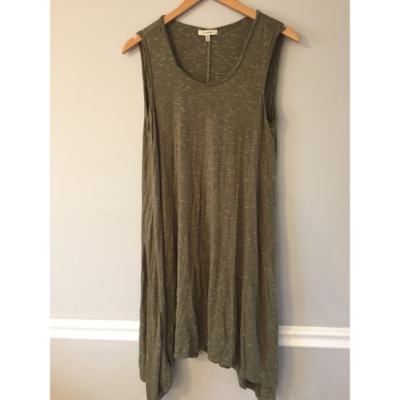 Max Studio Dresses & Skirts - Max Studio • Hankercheif Hem Tank Dress